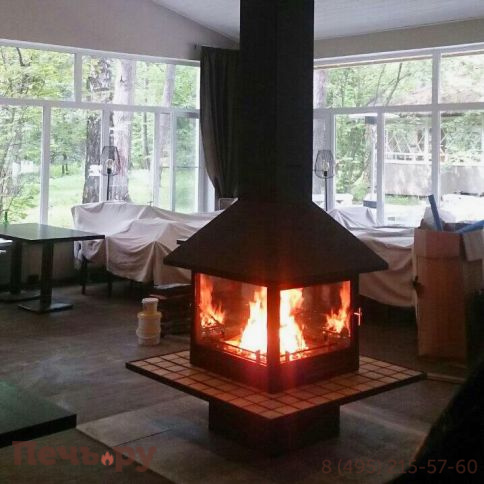 Дровяной камин Traforart Vulcano Central (Вулкано) керамика со стеклом фото 3