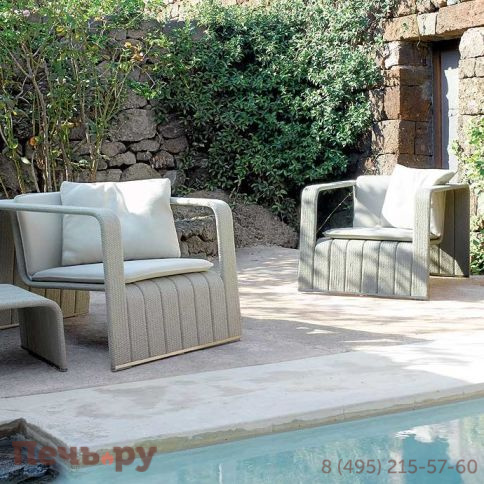 Кресло плетеное с подушкой Paola Lenti Frame фото 3