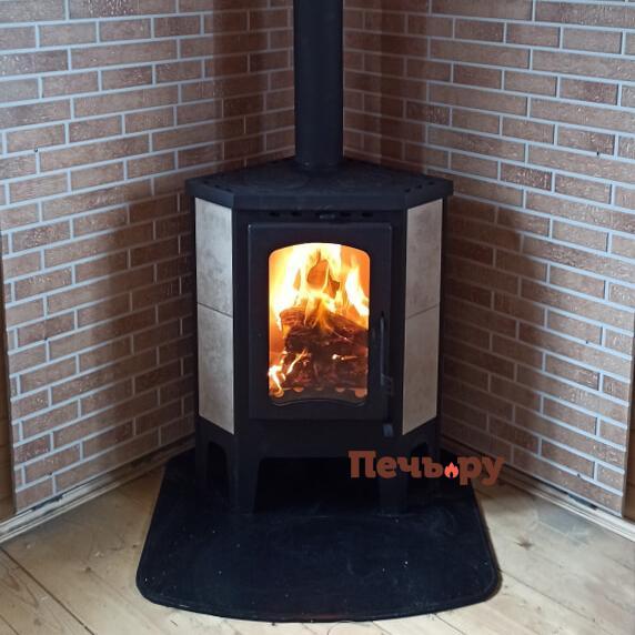 Печь-камин ЭкоКамин Бавария угловая с плитой (РК 123) видео