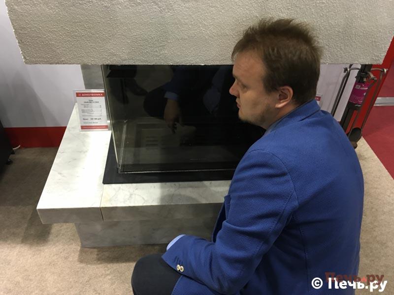 Прототип трехсторонней топки salon_kaminov_2017