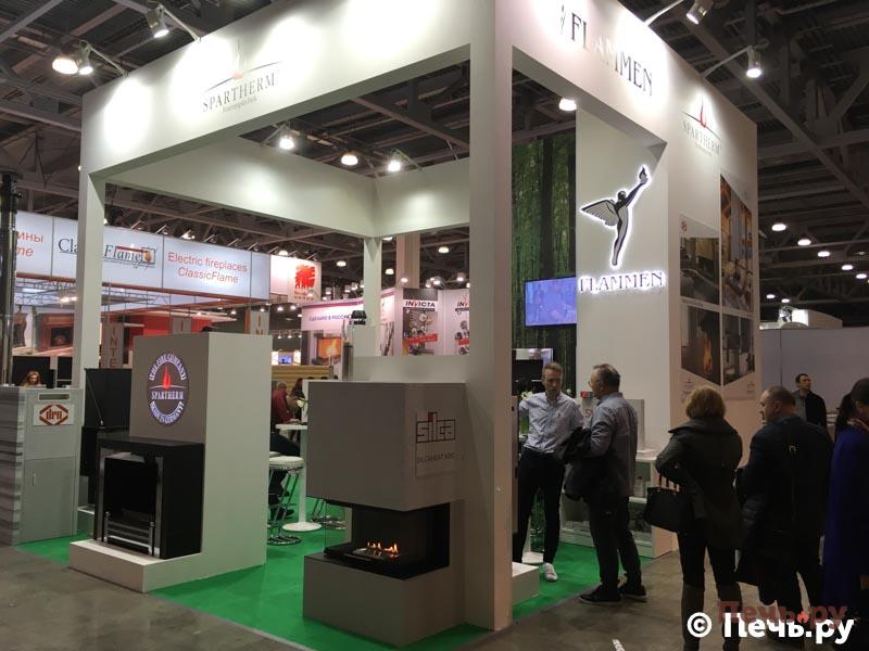 Spartherm salon_kaminov_2017_34.jpg
