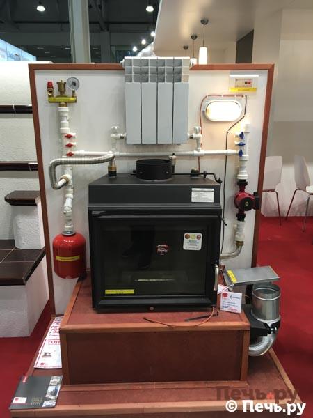 Kratki c подключением к водяному контуру salon_kaminov_2017_85.jpg